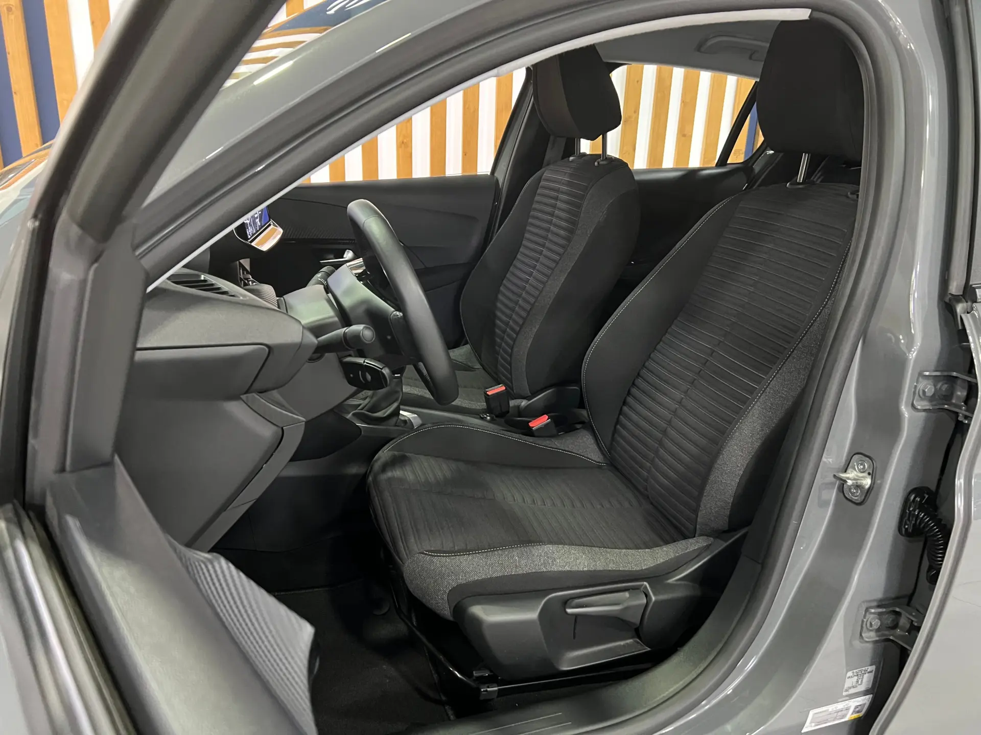 Peugeot 208 1.2 PureTech Active Pack 11