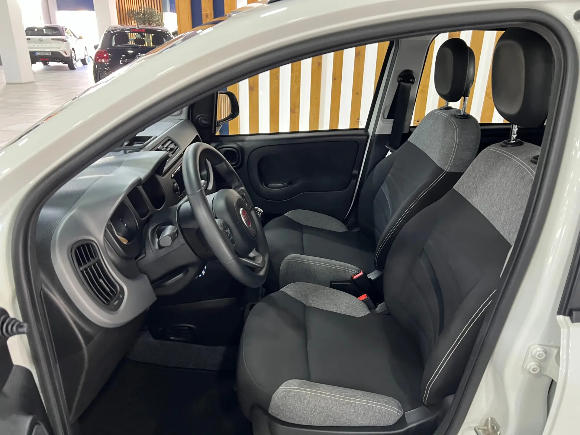 Fiat Panda 1.0 Hybrid City Life 10