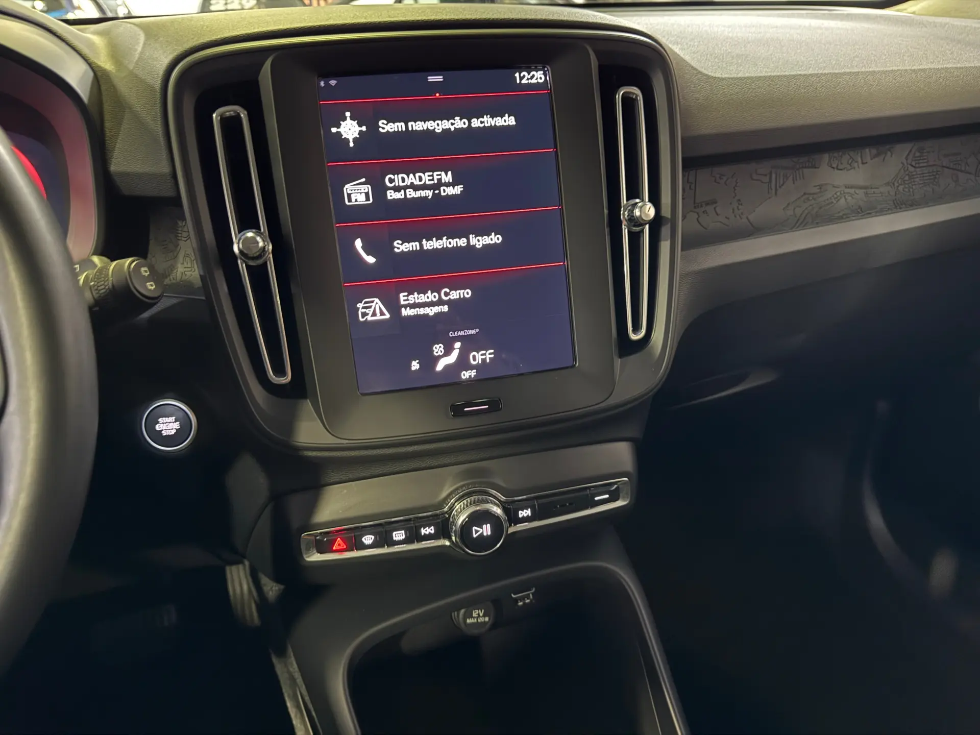 Volvo XC 40 1.5 T2 Core Auto 21