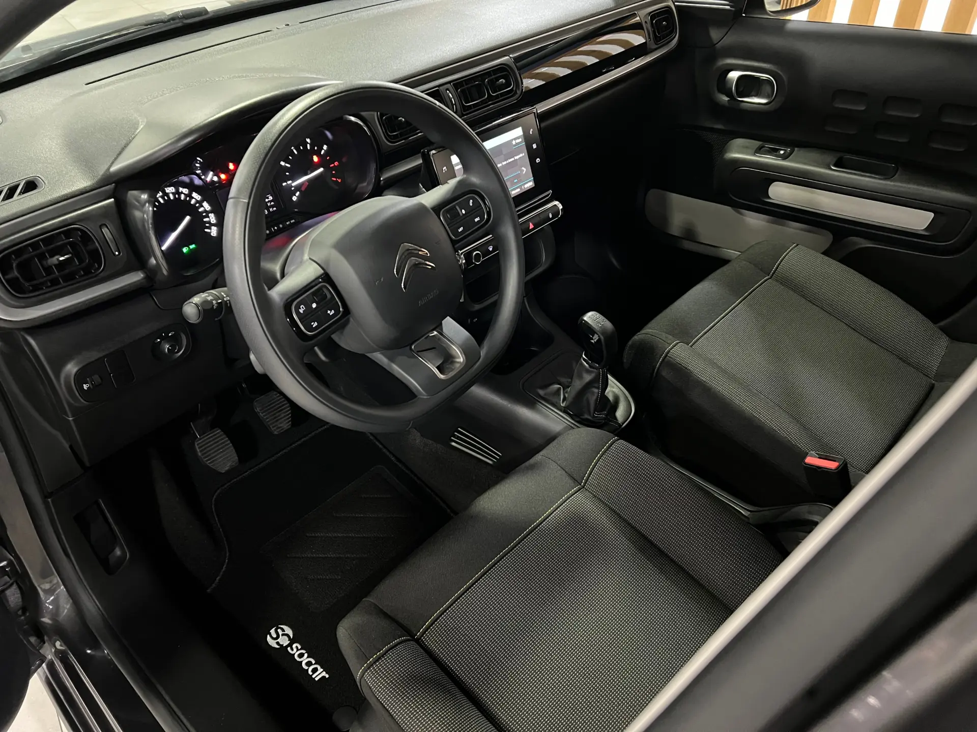 Citroen C3 1.2 PureTech C-Series 16