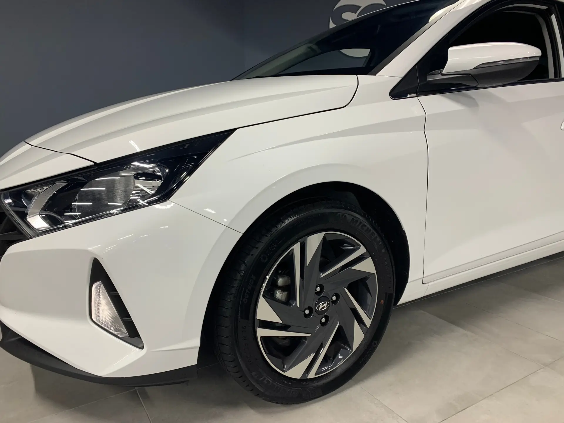 Hyundai i20 1.2 Comfort 8