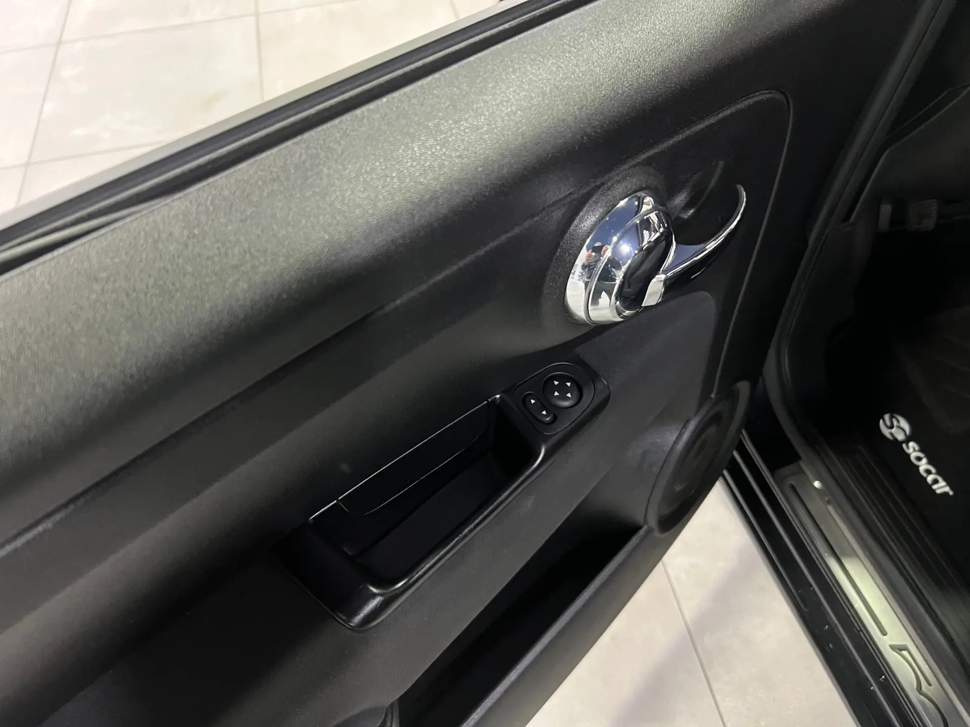 Fiat 500C 1.0 Hybrid 25
