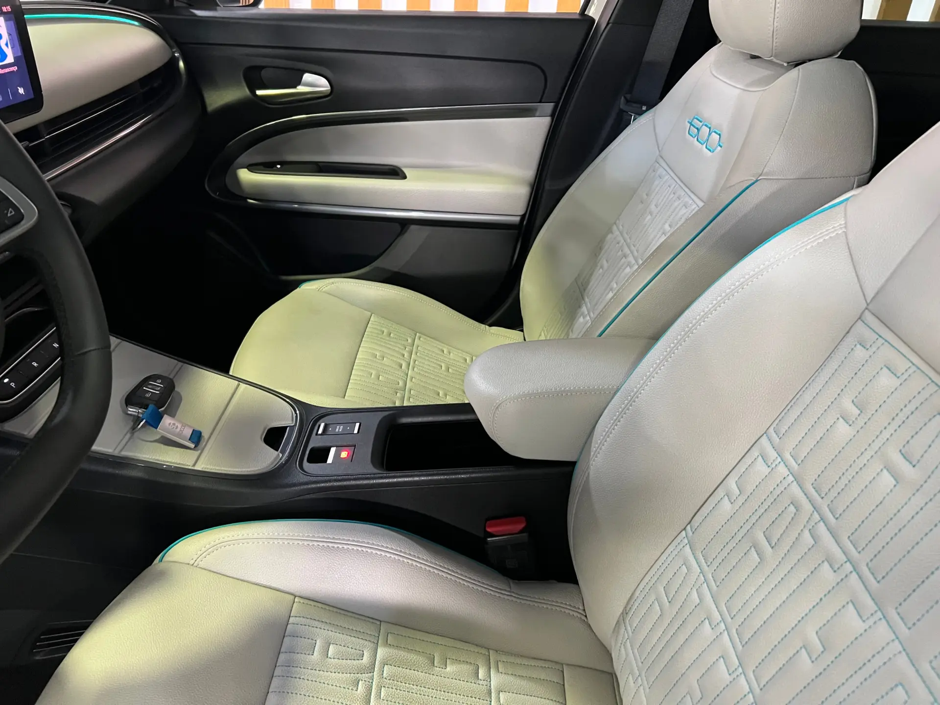 Fiat 600e 54 kWh La Prima 14