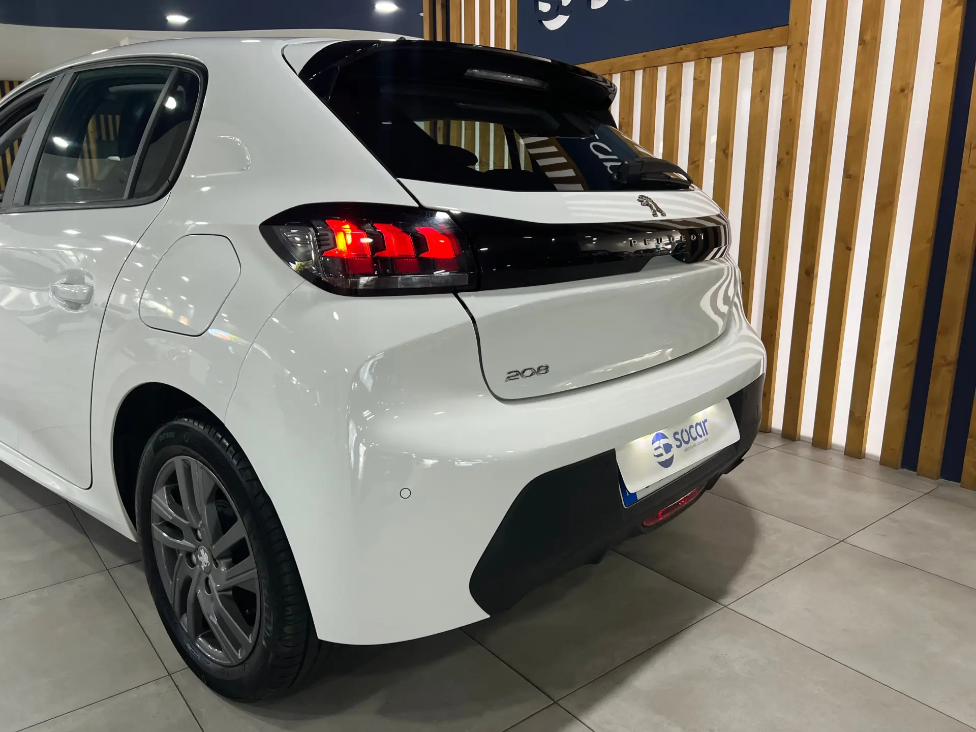 Peugeot 208 1.2 PureTech Active Pack 8