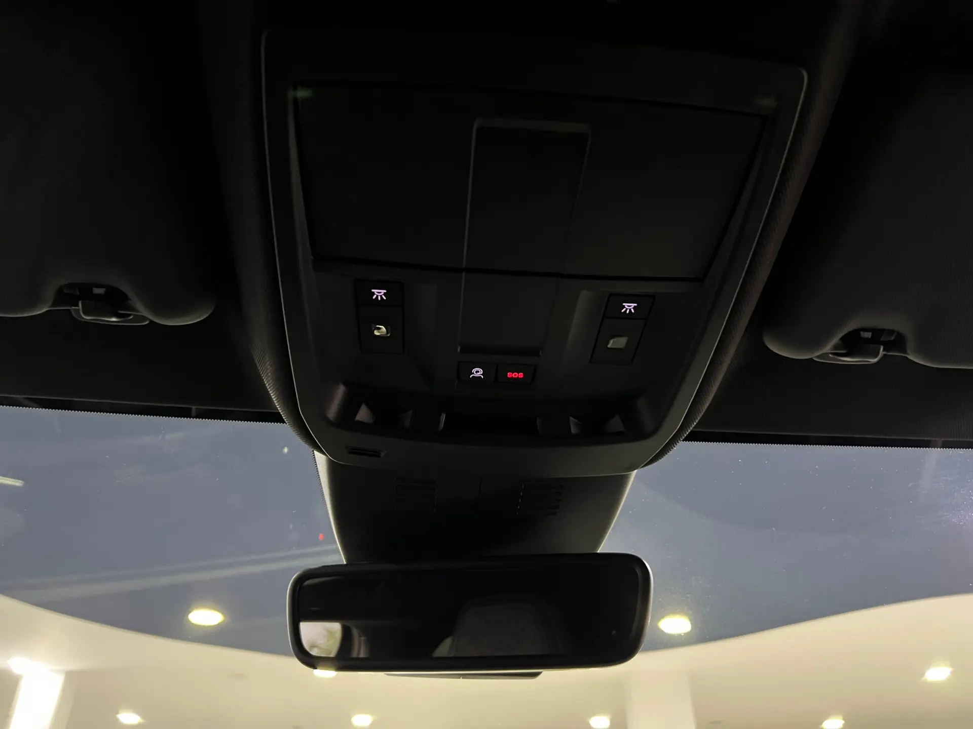 Peugeot 3008 1.2 Hybrid Allure e-DCS6 26
