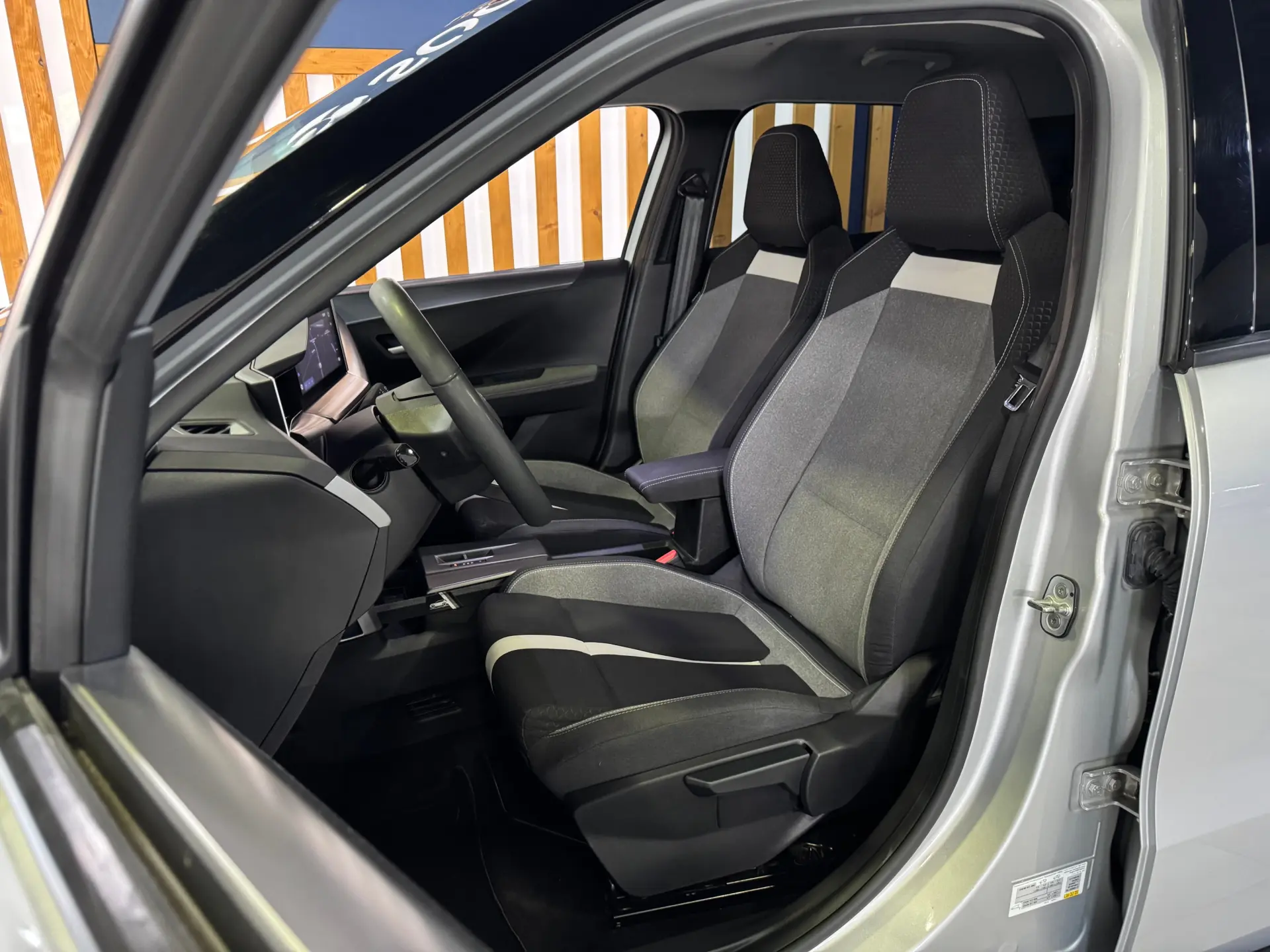 Opel Frontera 1.2 Hybrid GS eDCT 13