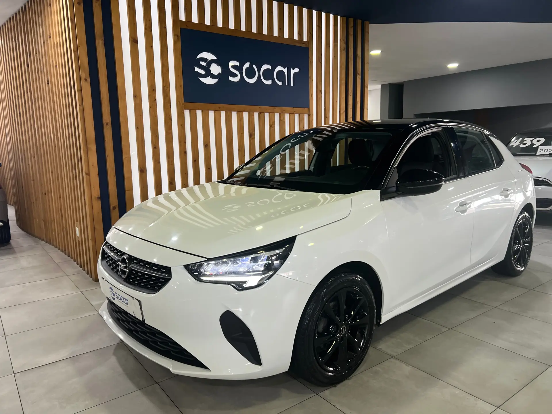 Opel Corsa 1.2 Business Edition 1