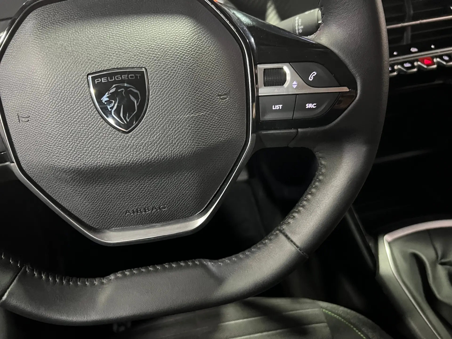 Peugeot 208 1.2 PureTech Active Pack 18