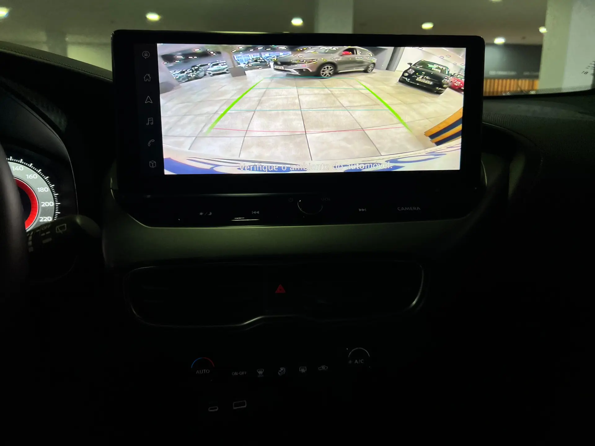 Nissan Juke 1.0 DIG-T N-Connecta NAV. DCT 9