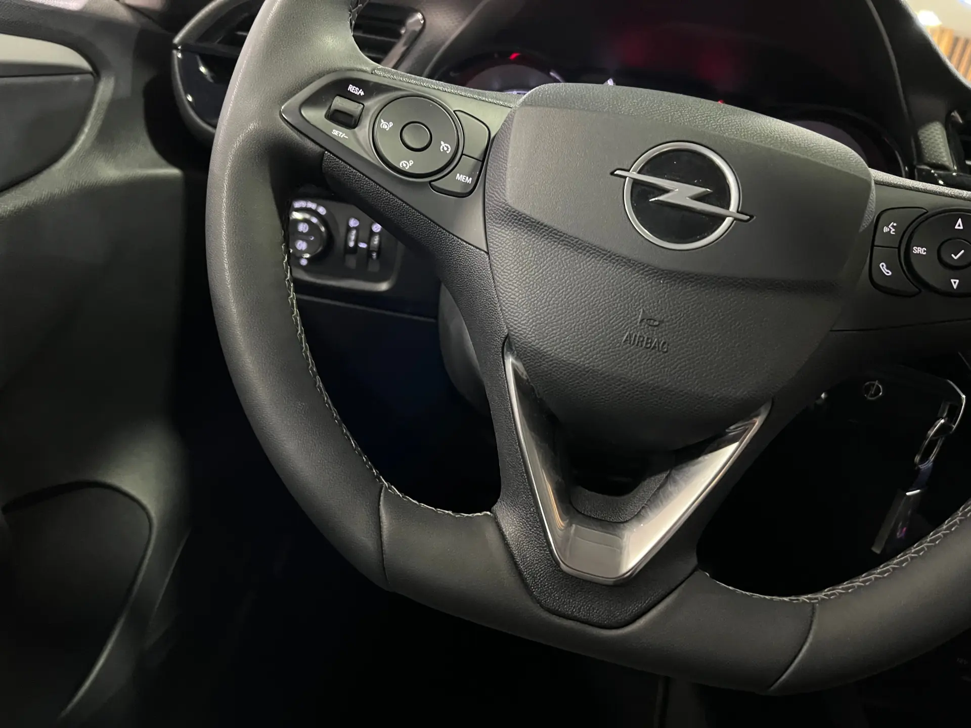Opel Corsa 1.2 Elegance 15