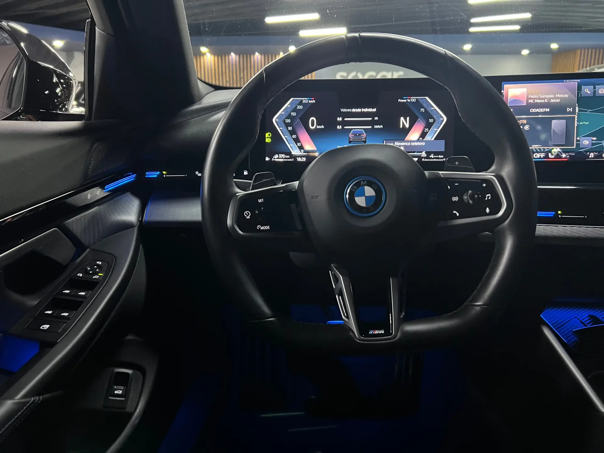 BMW 530 e Pack Desportivo M 21