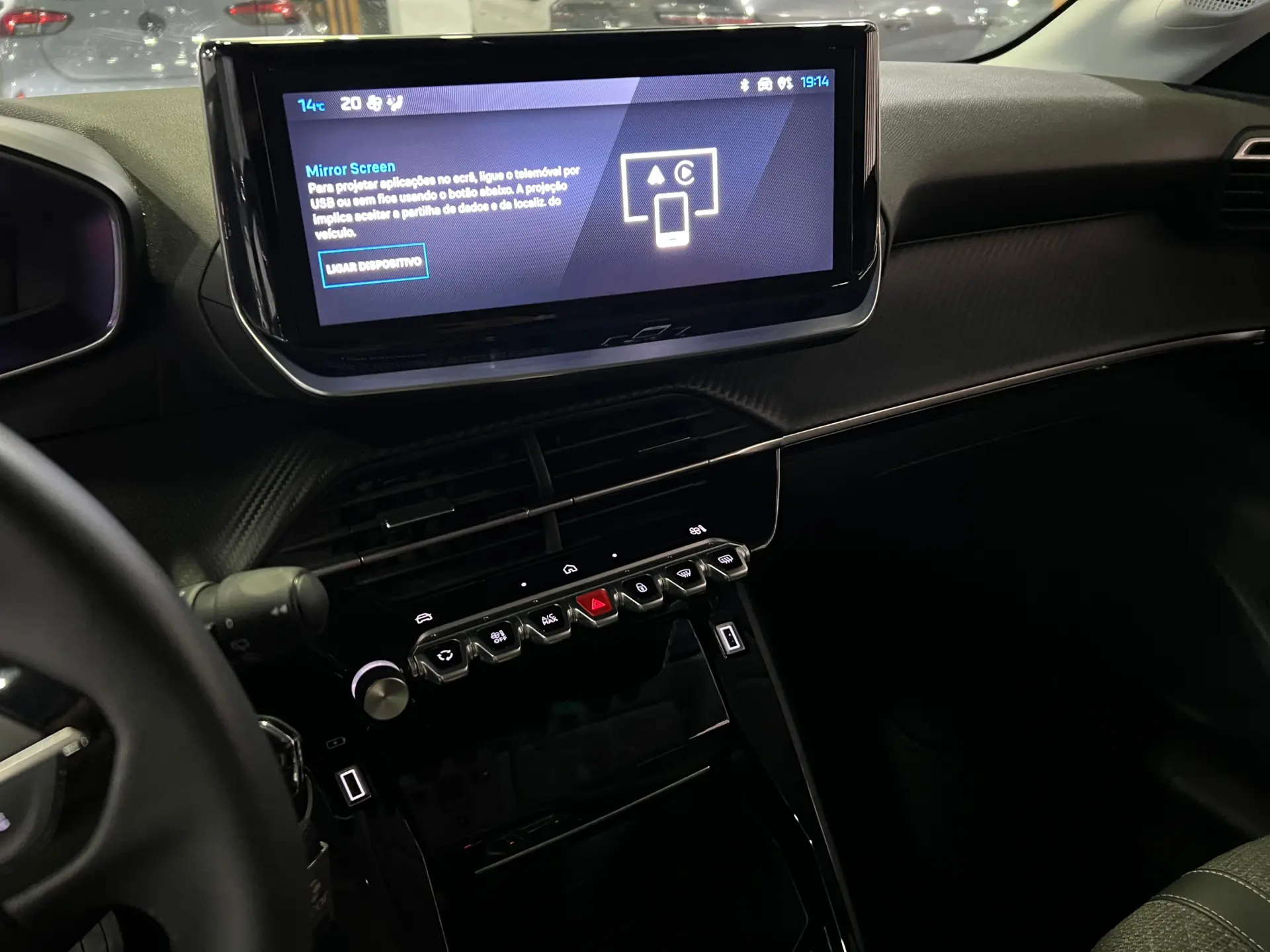Peugeot 208 1.2 Hybrid Allure e-DCS6 19