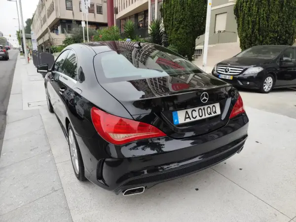Mercedes-Benz CLA 200 (CDI) d AMG Line 9