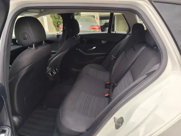 Mercedes-Benz C 180 d Station 9G-TRONIC 14