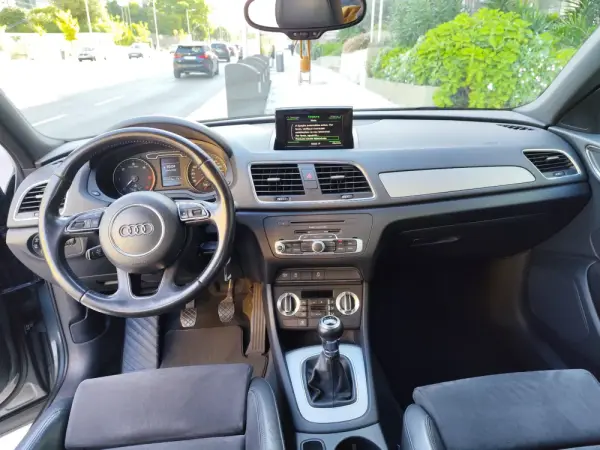 Audi Q3 2.0 TDI Business Line S-line 16