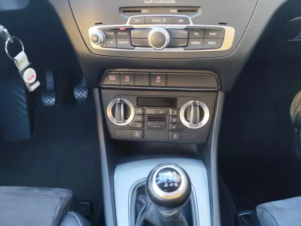 Audi Q3 2.0 TDI Business Line S-line 19