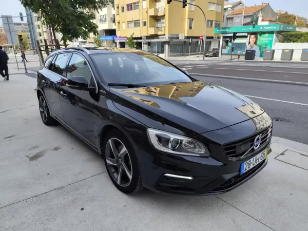 Volvo V60 D6 Twin Engine Geartronic RDesign 10