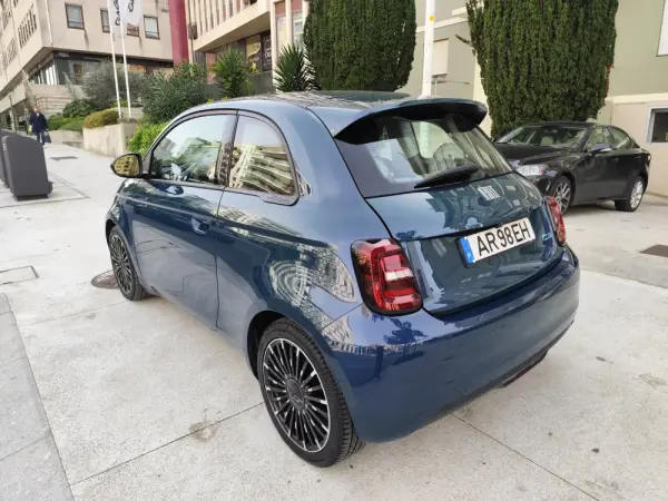 Fiat 500e La Prima 9