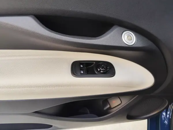 Fiat 500e La Prima 18