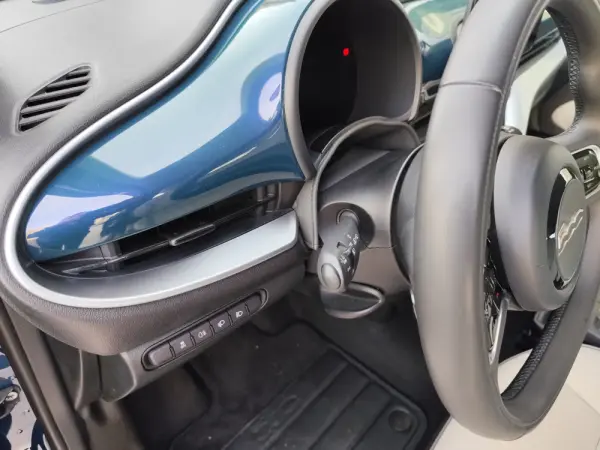 Fiat 500e La Prima 19