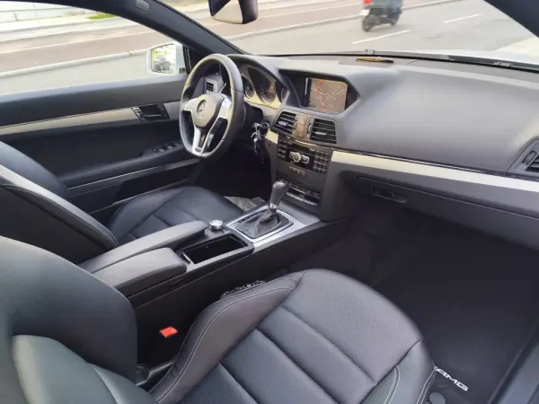 Mercedes-Benz E 250 CDi Avantgarde BE Auto 16