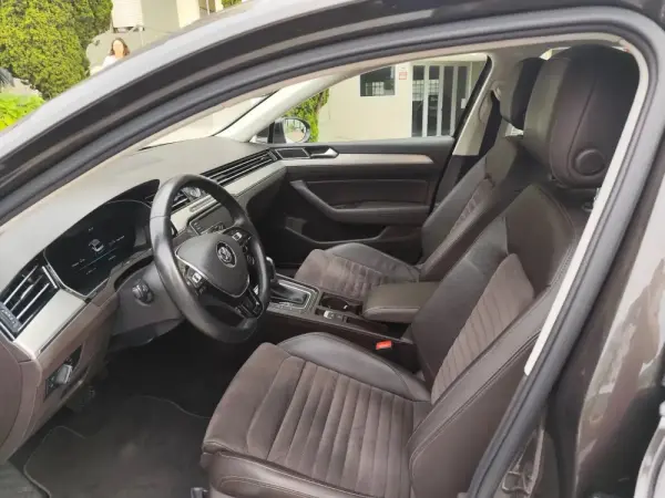 Volkswagen Passat 2.0 TDI Highline DSG 3