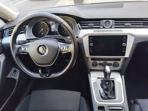 Volkswagen Passat Variant 2.0 TDi Confortline DSG 6