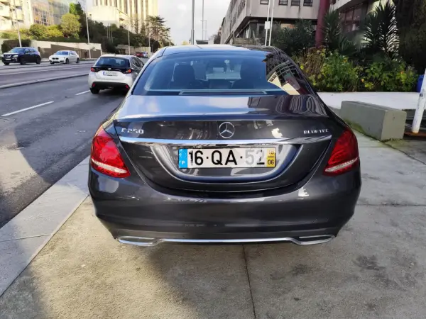 Mercedes-Benz C 250 d Avantgarde Aut. 11