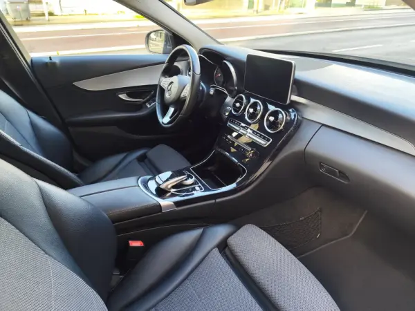 Mercedes-Benz C 250 d Avantgarde Aut. 19