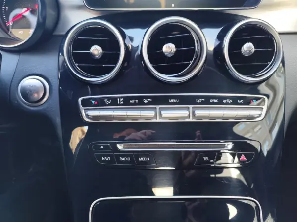 Mercedes-Benz C 250 d Avantgarde Aut. 24