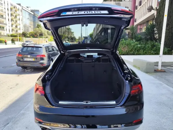 Audi A5 Sportback 2.0 TDI S tronic sport 8