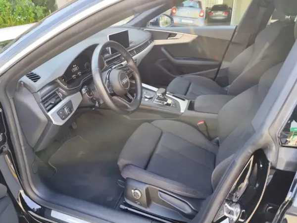 Audi A5 Sportback 2.0 TDI S tronic sport 9