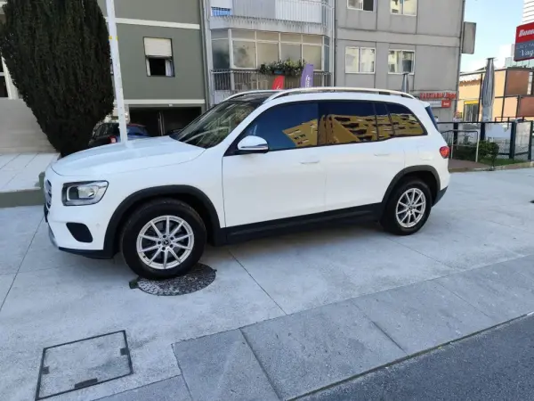 Mercedes-Benz GLB 200 d 8G-DCT Style 2
