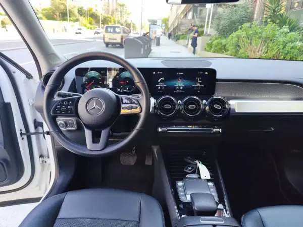 Mercedes-Benz GLB 200 d 8G-DCT Style 6