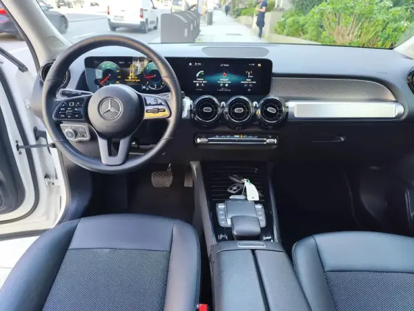 Mercedes-Benz GLB 200 d 8G-DCT Style 5