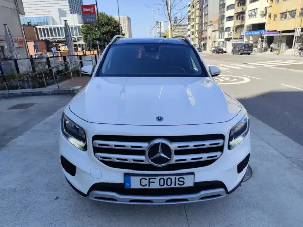 Mercedes-Benz GLB 200 d 8G-DCT Style 10