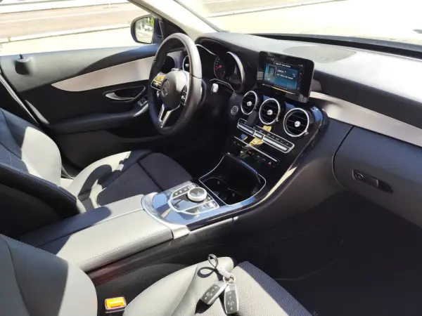 Mercedes-Benz C 200 Avantgarde 17