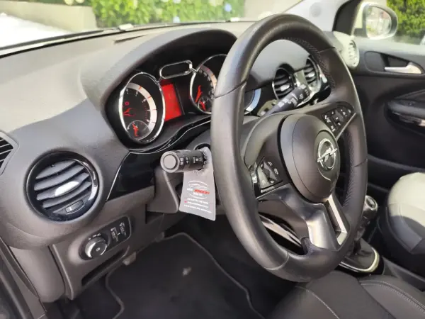 Opel Adam 1.0 T Jam 16