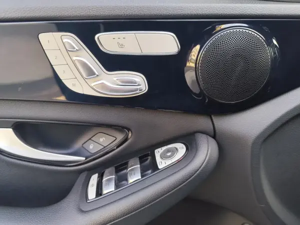 Mercedes-Benz C 180 (BlueTEC) d Station 7G-TRONIC Avantgarde 7