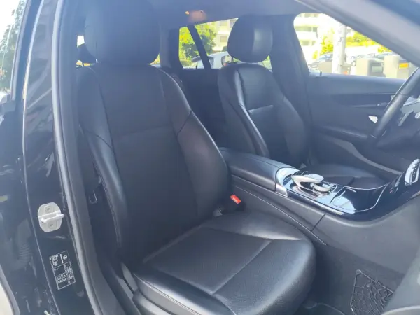 Mercedes-Benz C 180 (BlueTEC) d Station 7G-TRONIC Avantgarde 10