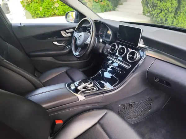 Mercedes-Benz C 180 (BlueTEC) d Station 7G-TRONIC Avantgarde 11