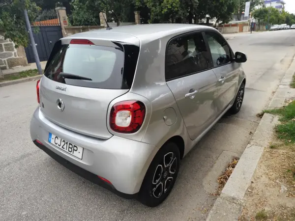 Smart ForFour EQ passion 5