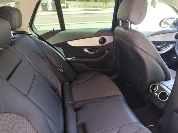 Mercedes-Benz C 200 Avantgarde 13