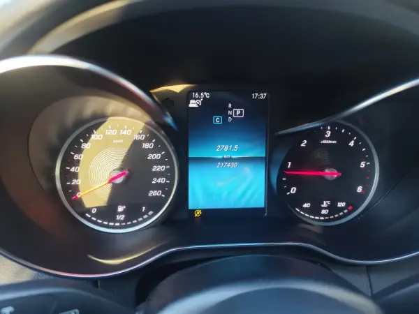 Mercedes-Benz C 220 d Station 9G-TRONIC AMG Line 6