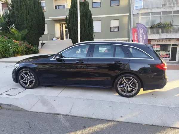 Mercedes-Benz C 220 d Station 9G-TRONIC AMG Line 21