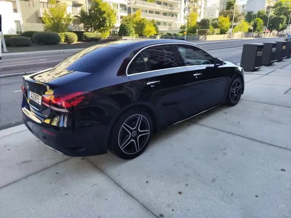 Mercedes-Benz A 180 d 7G-DCT AMG Line 18