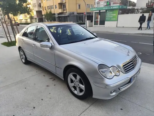Mercedes-Benz C 220 CDi Avantgarde 8