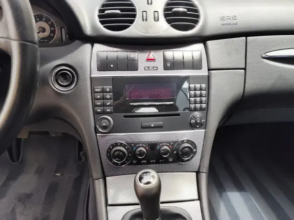 Mercedes-Benz CLK 200 K Avantgarde 18