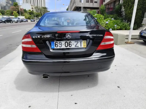 Mercedes-Benz CLK 200 K Avantgarde 5