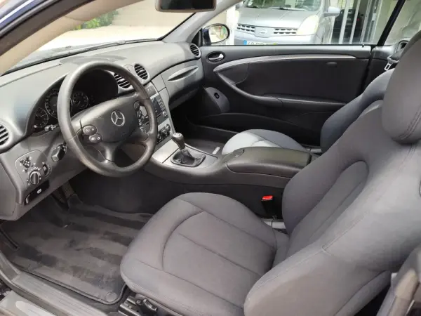 Mercedes-Benz CLK 200 K Avantgarde 2